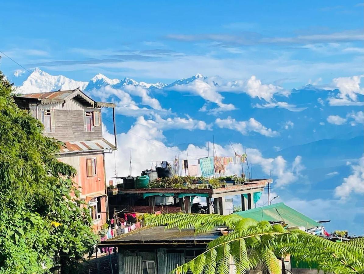 The Village Den , B&B Darjeeling Дарджилинг Экстерьер фото